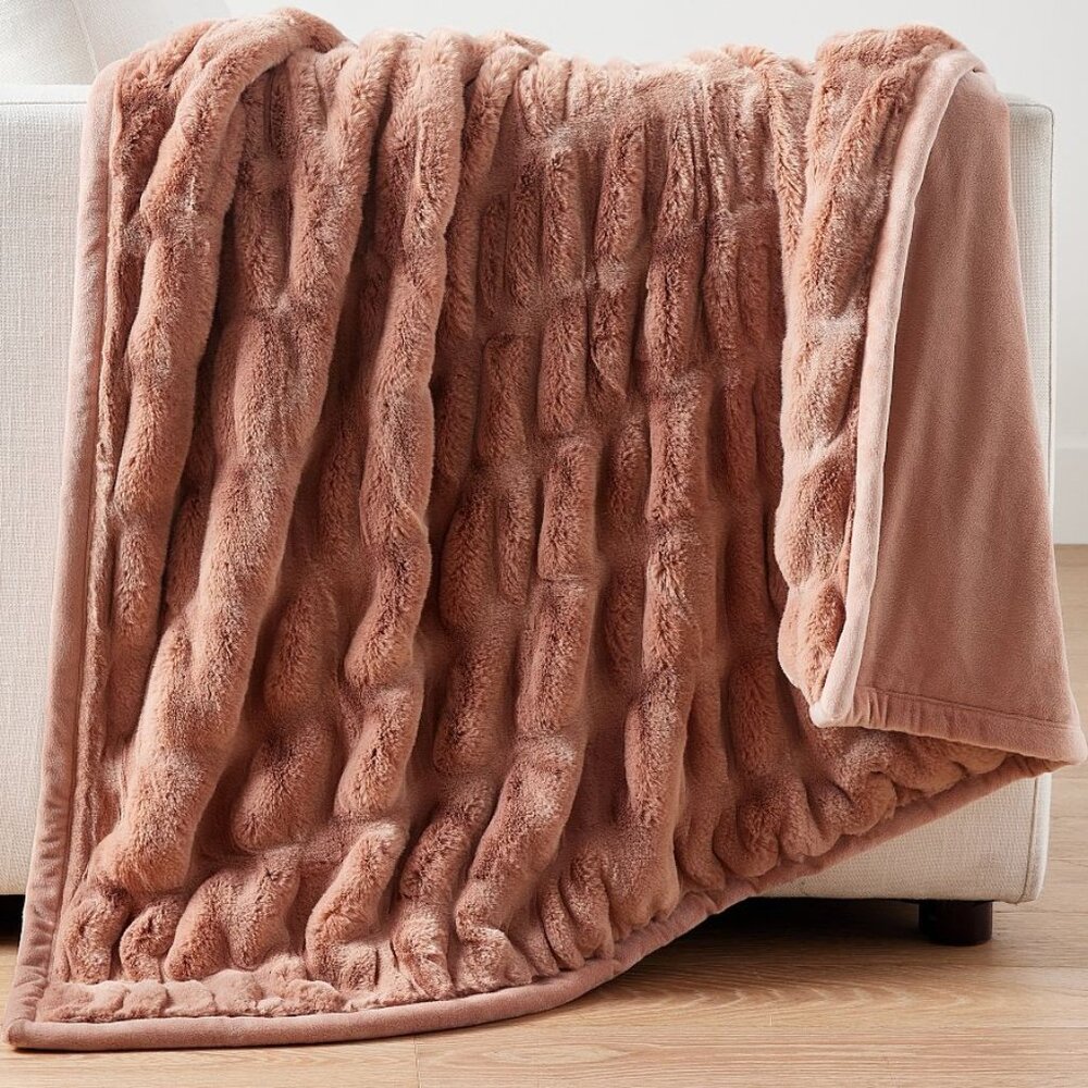 NWT Pottery Barn Ruched Faux Fur Throw 50-60